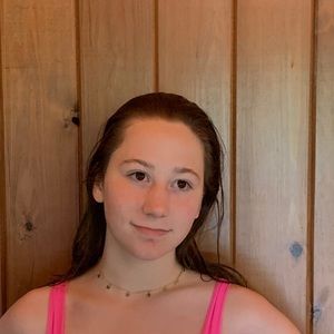 Meet your Posher, Avery